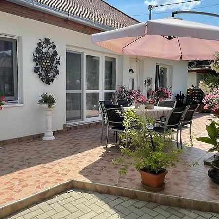 Elizabeth Apartman Tokaj Buitenkant foto