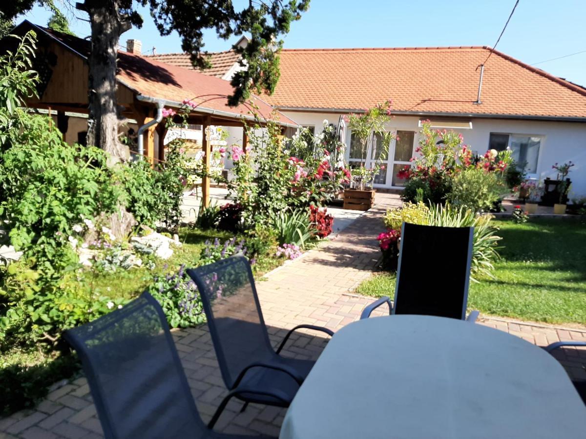 Elizabeth Apartman Tokaj Buitenkant foto