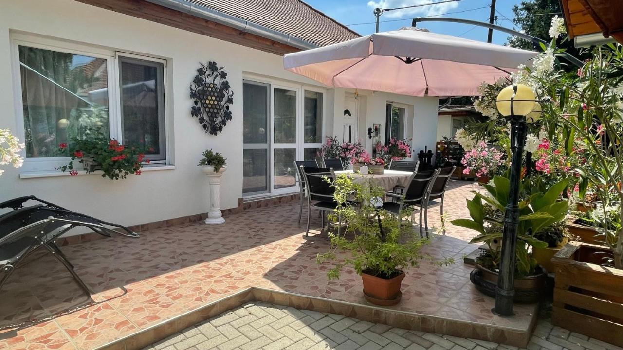 Elizabeth Apartman Tokaj Buitenkant foto